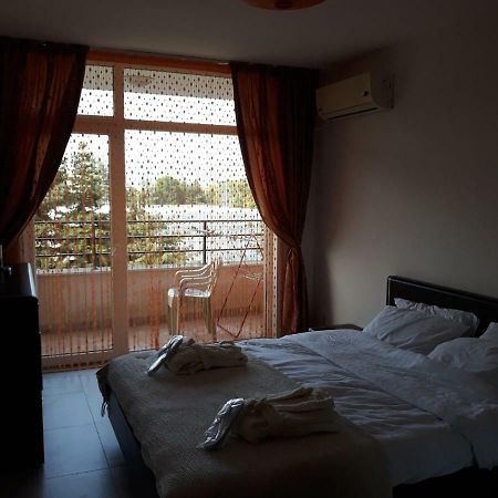 Апартаменти Apartament Grand Kamelia Сонячний Берег Екстер'єр фото