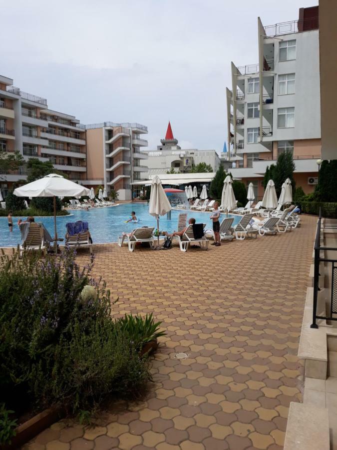 Апартаменти Apartament Grand Kamelia Сонячний Берег Екстер'єр фото